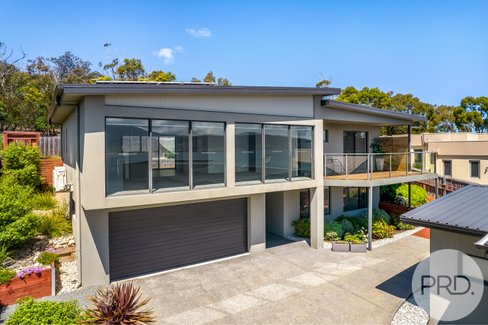 2/658 Oceana Drive, TRANMERE TAS 7018