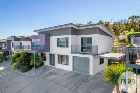 2/682 Oceana Drive, TRANMERE TAS 7018