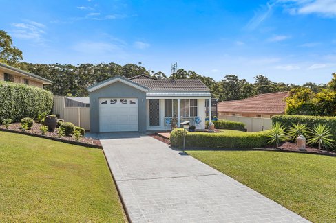 27 Aquamarine Drive, TOORMINA NSW 2452