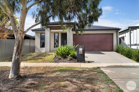 27 Daly Drive, LUCAS VIC 3350