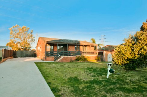 27 Gilba Rd, KOONAWARRA NSW 2530