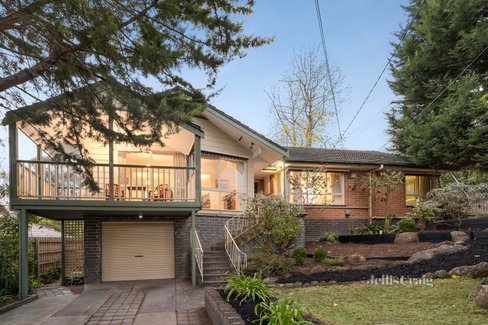27 Heathwood Street Ringwood East 3135