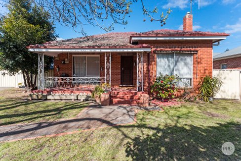 27 High Street, KANGAROO FLAT VIC 3555