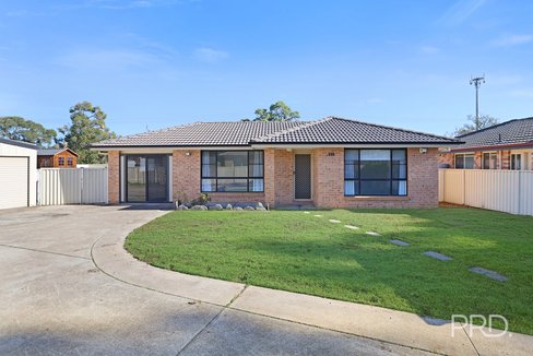 27 Janelle Street, TAMWORTH NSW 2340