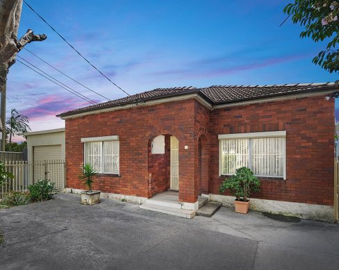 27 Jarrett Street, CLEMTON PARK NSW 2206