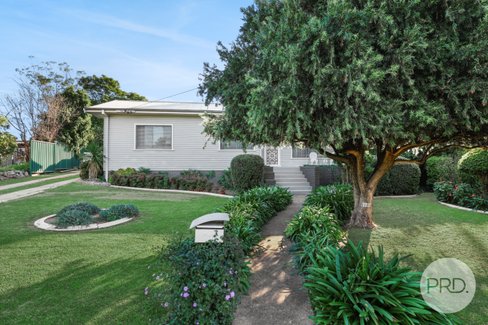 27 Jean Street, TAMWORTH NSW 2340