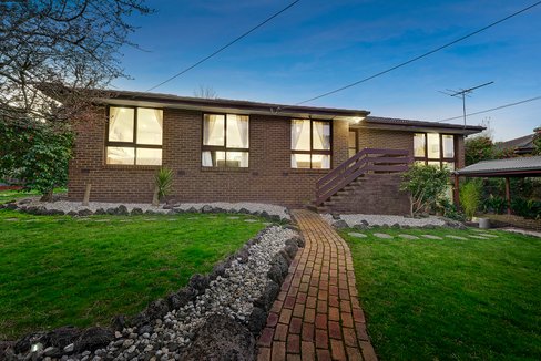 27 Jeffrey Drive Ringwood 3134