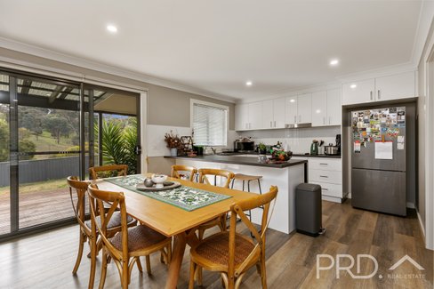 27 Kinred Street, TUMUT NSW 2720