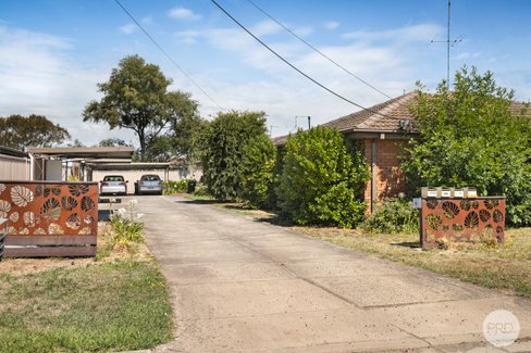 2/7 Leopold Street, ALFREDTON VIC 3350