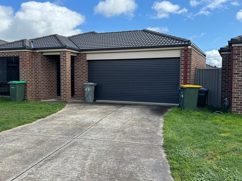 27 Mcdonald Drive, MITCHELL PARK VIC 3355