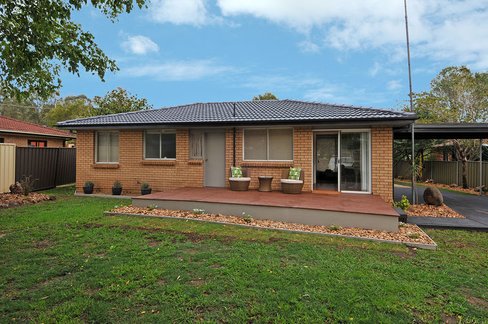 27 Melaleuca Avenue, DAPTO NSW 2530