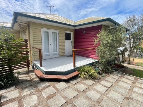 27 ODonnell Street, WAVELL HEIGHTS QLD 4012