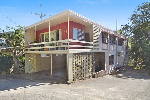 27 Stapylton St, COOLANGATTA QLD 4225