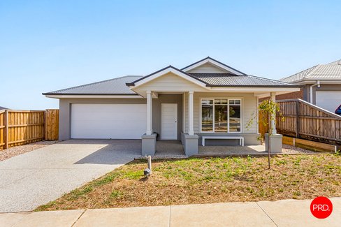 27 Stonemason Boulevard, KYNETON VIC 3444