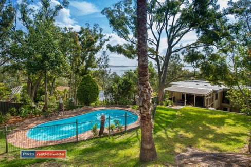 27 Upton Street, SOLDIERS POINT NSW 2317