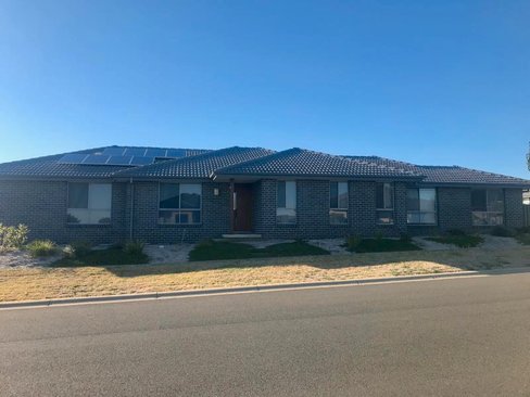 27 Verdelho Drive, TAMWORTH NSW 2340