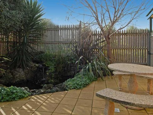 27 Vicarage Road Leopold 3224
