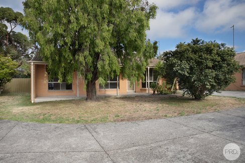 2/709B Darling Street, REDAN VIC 3350