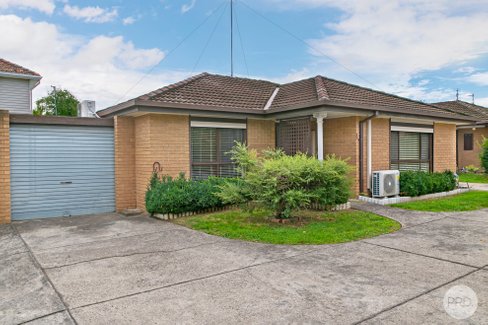 2/716 Darling Street, REDAN VIC 3350