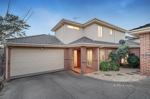 2 73 Stanley Avenue Mount Waverley 3149