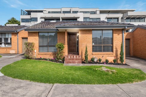 2/752-754 Station Street Box Hill 3128