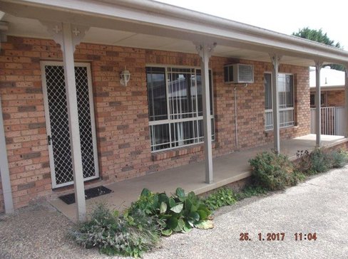 2/79 Fitzroy Street, TUMUT NSW 2720