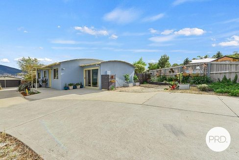 27A Henty Close, OLD BEACH TAS 7017