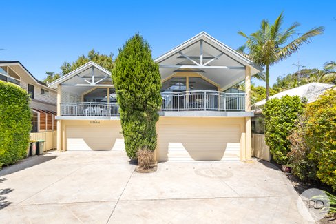27B Christmas Bush Avenue, NELSON BAY NSW 2315