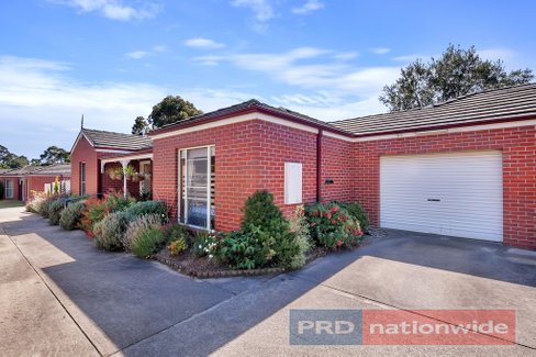 2/8 Bacchus Road, MOUNT CLEAR VIC 3350