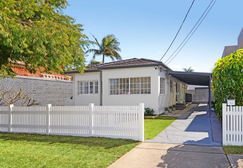28 Burke Street, CHIFLEY NSW 2036