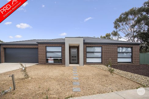 28 Camden Way, STRATHFIELDSAYE VIC 3551