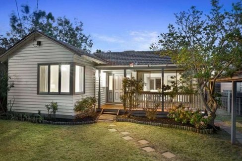 28 Clanbrae Avenue Burwood 3125