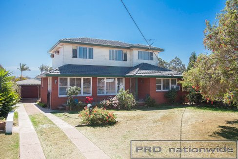 28 Compton Street, RUTHERFORD NSW 2320