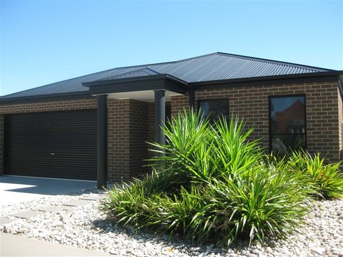 28 Cooba Drive, EPSOM VIC 3551