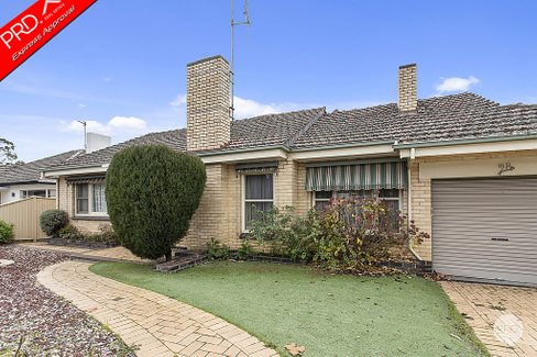 28 Eaglehawk Road, IRONBARK VIC 3550