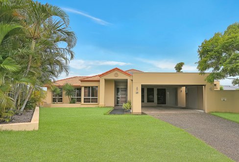 28 Forest Hills Court, PARKWOOD QLD 4214
