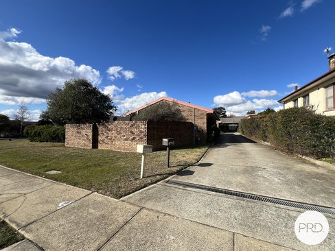 2/8 Frederick Street, CRESTWOOD