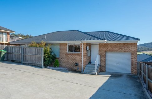 2/8 Glenfern Street, HOWRAH TAS 7018
