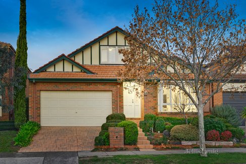 28 Grant Olson Avenue Bulleen 3105