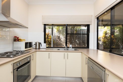 2/8 Gunian Boulevard, CABLE BEACH WA 6726