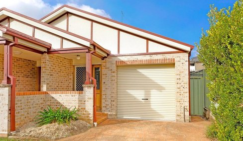 2/8 Haynes Street, Penrith NSW 2750