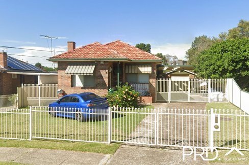 28 Lesley Avenue, REVESBY NSW 2212
