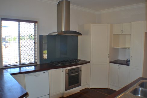 28 Mann Avenue, NORTHGATE QLD 4013