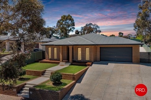 28 Marita Drive, MAIDEN GULLY VIC 3551