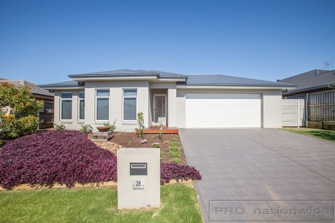 28 Oystercatcher Street, ABERGLASSLYN NSW 2320