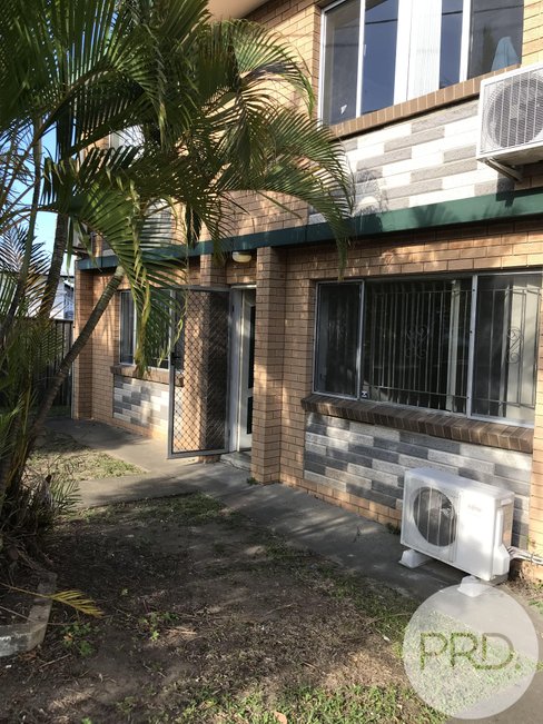 2/8 Richmond Street, KEDRON QLD 4031