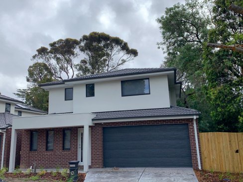 28 Ross Crescent Heathmont 3135