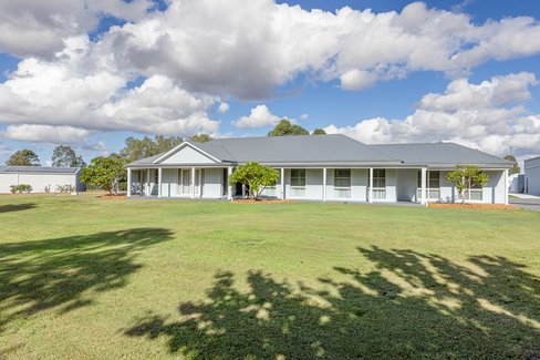 28 Sandstone Drive, WINDELLA