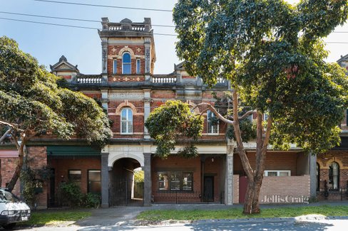 28 St Leonards Road Ascot Vale 3032