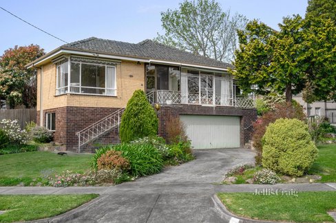 28 Sunhill Road Mount Waverley 3149